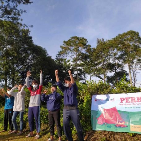 PERKASA-Pembinaan Rohani dan Karakter Santri @Kakpung Ulin, Citeko Bogor Jawa Barat